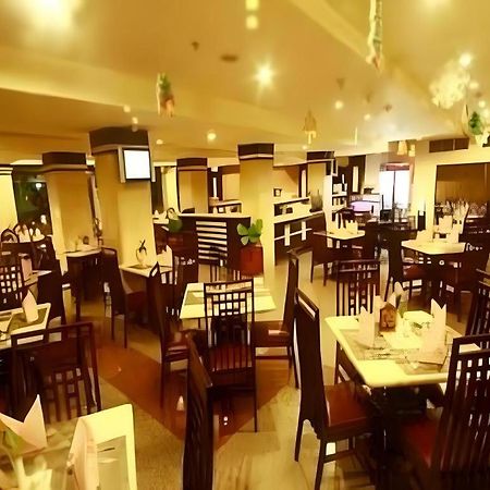 Hotel Banjarmasin International Dış mekan fotoğraf