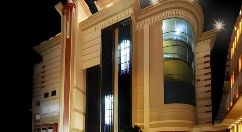 Hotel Banjarmasin International Dış mekan fotoğraf